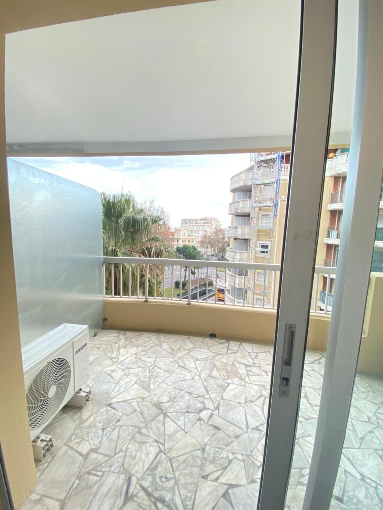 Appartamento T2 Refait A Neuf 50m2